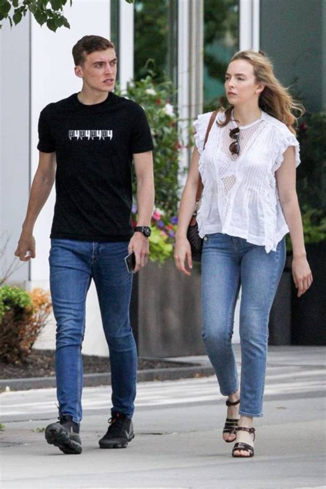 Jodie Comer's New Beau: Relationship Updates and Relationship Status